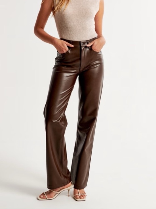 Abercrombie & Fitch Pants - Abercrombie and FitchThe 90's Straight Ultra High Rise Vegan Leather Pant 27/4